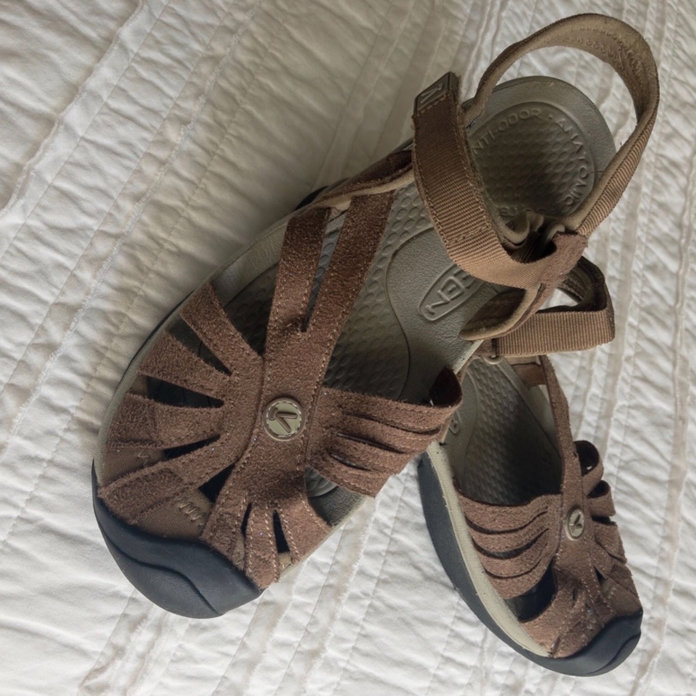 Keens women’s Rose sandal. Size 8.